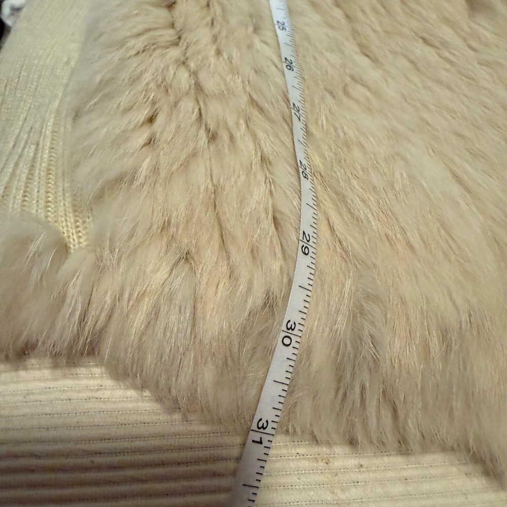 Love Token Cream Rabbit Fur Vest Large - Picture 4 of 10